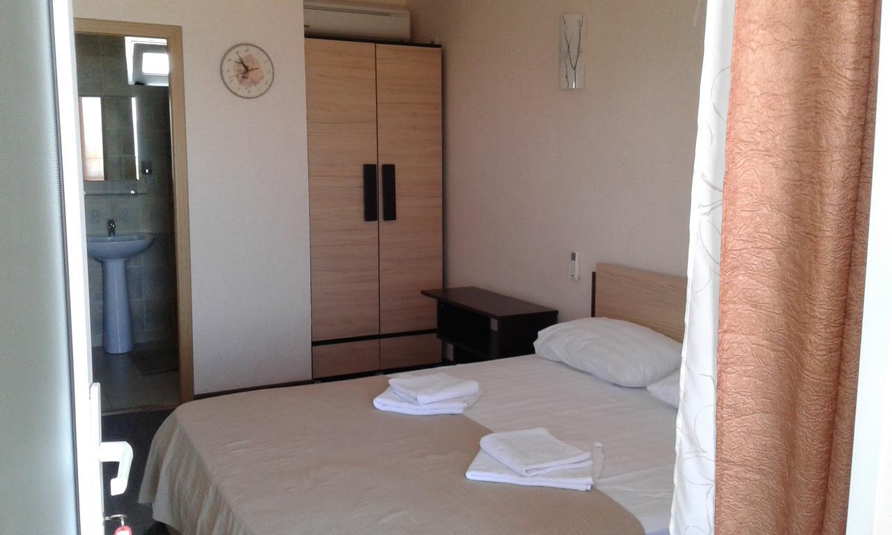 Guest House Amra New Athos Extérieur photo
